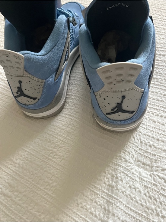 Nike Air Jordan 4 Retro Sneakers Size 7Y
